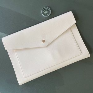 Glassladder & Co. Vegan Leather Portfolio Blush